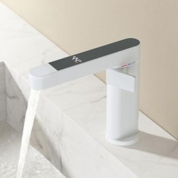Robinet de lavabo en cuivre...