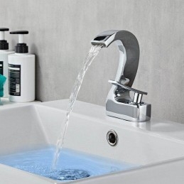 Robinet de lavabo de salle...
