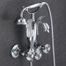 Bec de robinet de douche et...