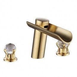 Robinet de lavabo en laiton...