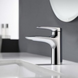 Robinet de lavabo court et...
