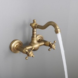 Robinet de salle de bain à...