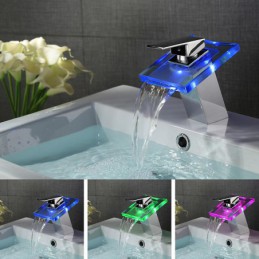 Robinet de salle de bain à...