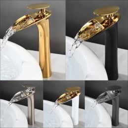 Robinet de lavabo de salle...