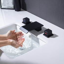 Robinet de salle de bain à...
