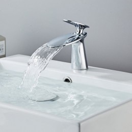 Robinet de lavabo de salle...