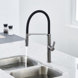 Robinet de cuisine moderne...