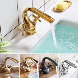 Robinet de lavabo de salle...