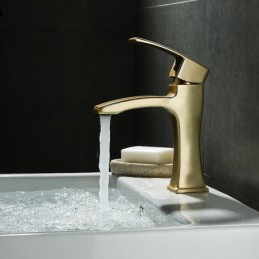 Robinet de salle de bain...