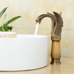 Robinet de salle de bain...