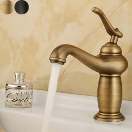 Robinet de salle de bain...