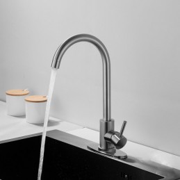 Robinet de cuisine rotatif...