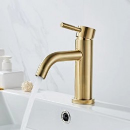 Robinet de lavabo de salle...