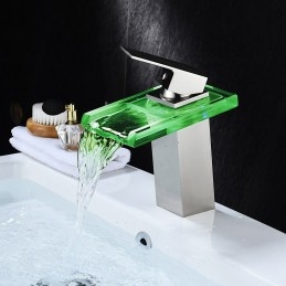 Robinet de lavabo de salle...