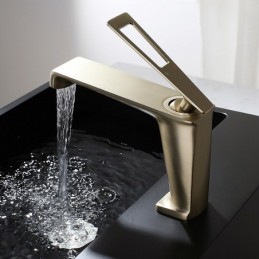 Robinet de salle de bain...