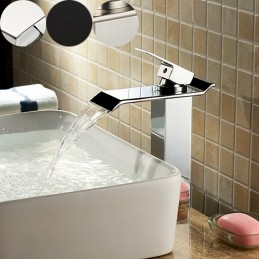 Robinet de salle de bain à...